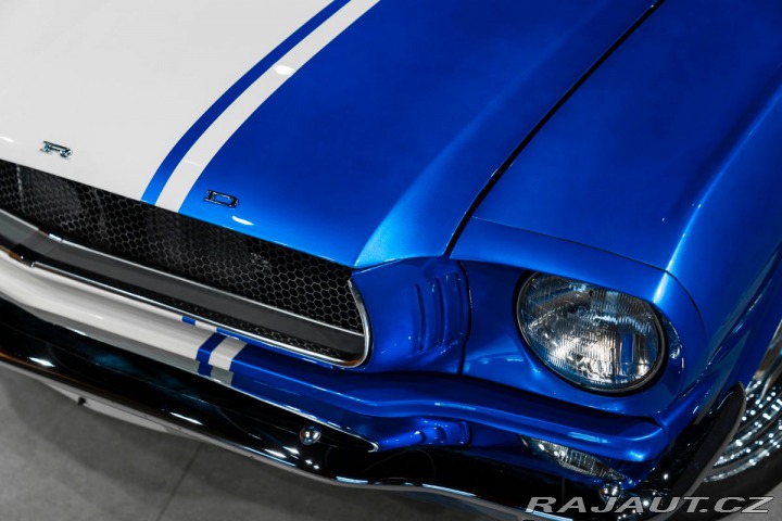 Ford Mustang Cabriolet V8, Komplet ren 1800