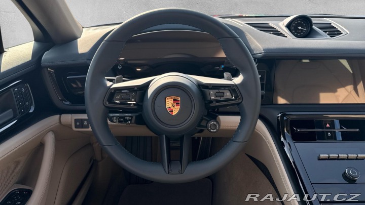 Porsche Panamera 4S E-Hybrid 2025