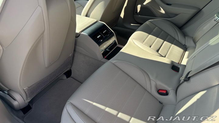 Porsche Panamera 4S E-Hybrid 2025