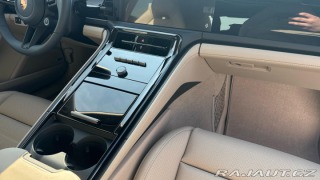 Porsche Panamera 4S E-Hybrid 2025