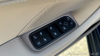 Porsche Panamera 4S E-Hybrid 2025
