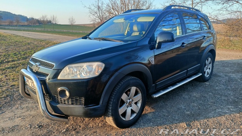Chevrolet Captiva SUV_4x4_7míst