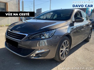 Peugeot 308 1,2 81kw Allure LED navi