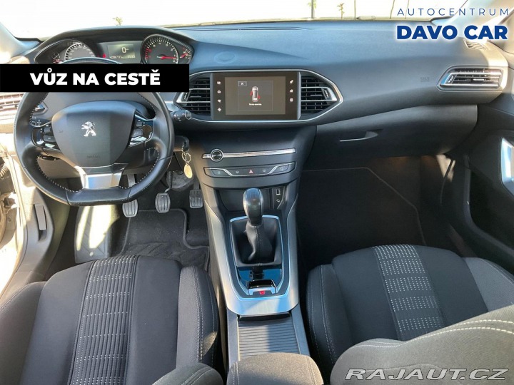 Peugeot 308 1,2 81kW Allure LED Navi 2015
