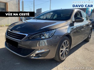 Peugeot 308 1,2 81kw Allure LED navi 2015