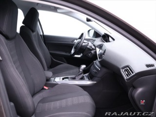 Peugeot 308 1,2 81kW Allure LED Navi 2015