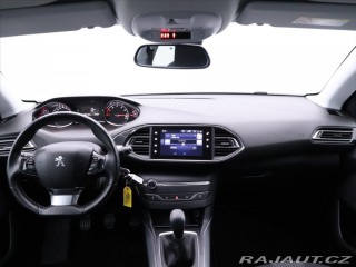 Peugeot 308 1,2 81kW Allure LED Navi 2015