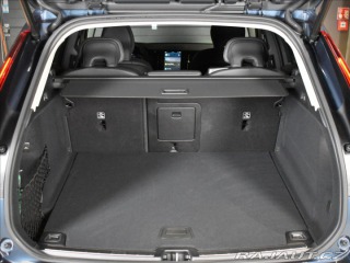 Volvo XC60 2,0 XC60 B5 Plus Dark Mil 2025