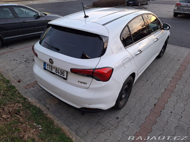 Fiat Tipo 1,6 Lounge MultiJet 120 2016