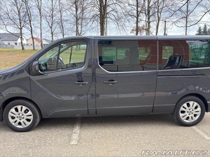 Renault Trafic Blue dCi 150 2022