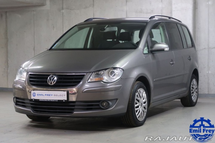 Volkswagen Touran 1.4TSI,manuál,Trendline 2007