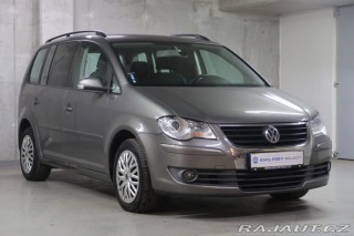 Volkswagen Touran 1.4TSI,manuál,Trendline 2007
