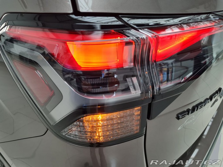 Subaru Forester 2.0ie-S ES Comfort CVT 2025