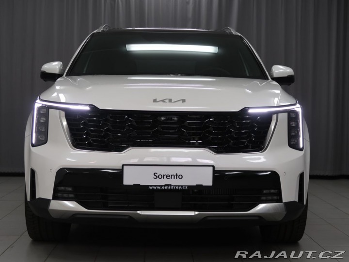 Kia Sorento TOP - K odběru IHNED 2025