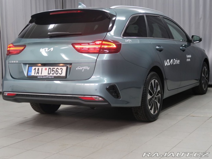 Kia Ceed TOP - K odběru IHNED 2025