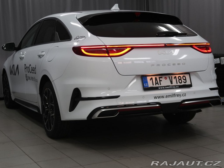 Kia ProCeed GT Line - K odběru IHNED 2025