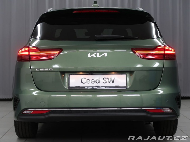 Kia Ceed TOP - K odběru IHNED 2025