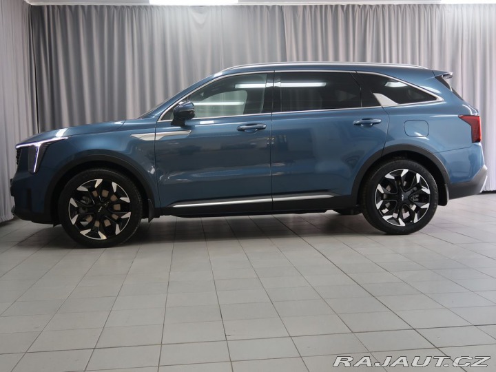 Kia Sorento TOP - K odběru IHNED 2025