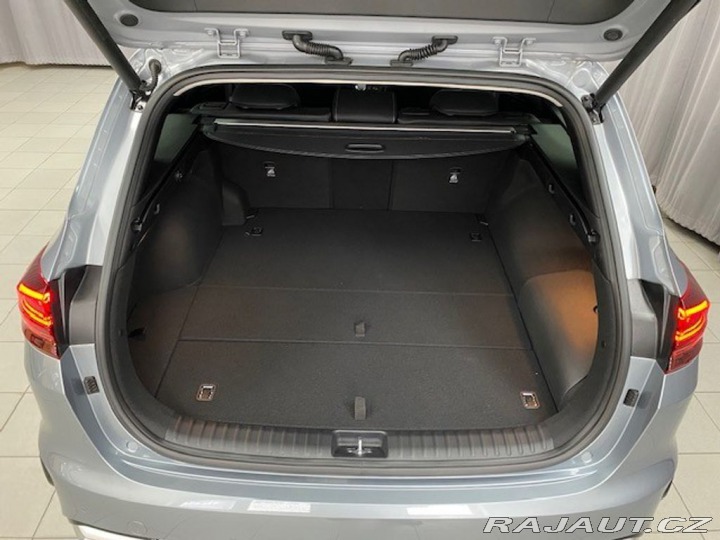 Kia Ceed Premium - K odběru IHNED 2025