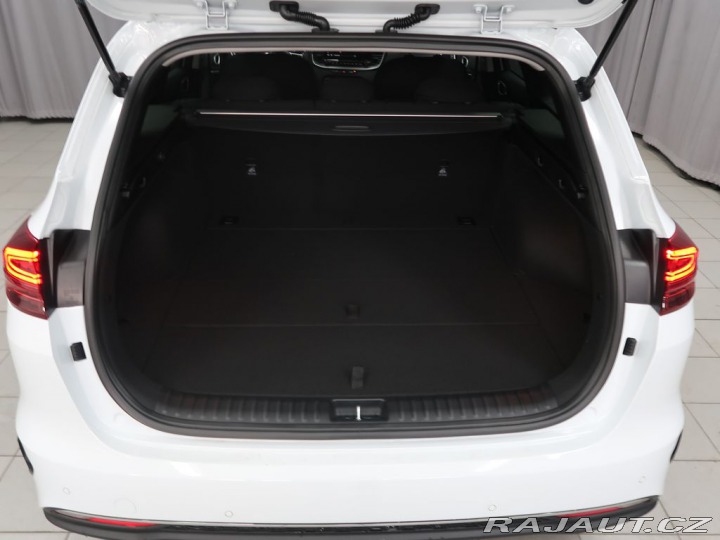 Kia Ceed TOP - K odběru IHNED 2024