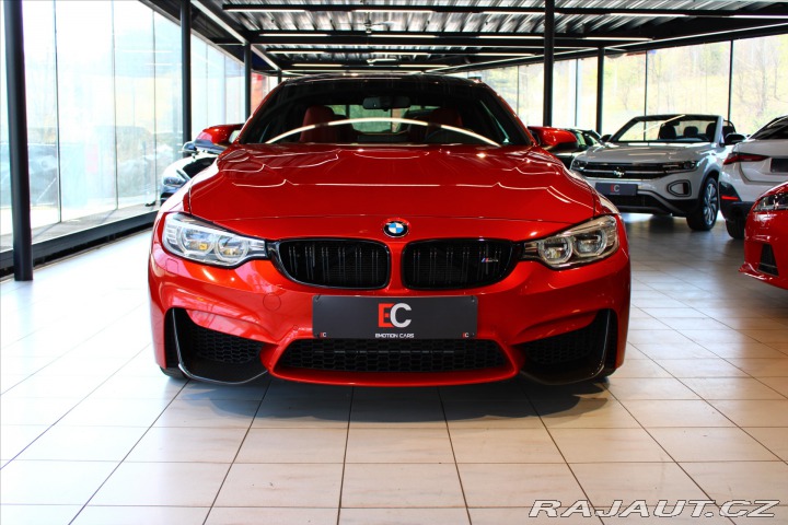 BMW M4 Coupe Remus / HUD / LED 2016