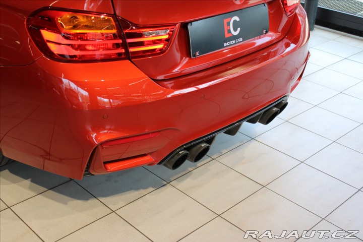 BMW M4 Coupe Remus / HUD / LED 2016