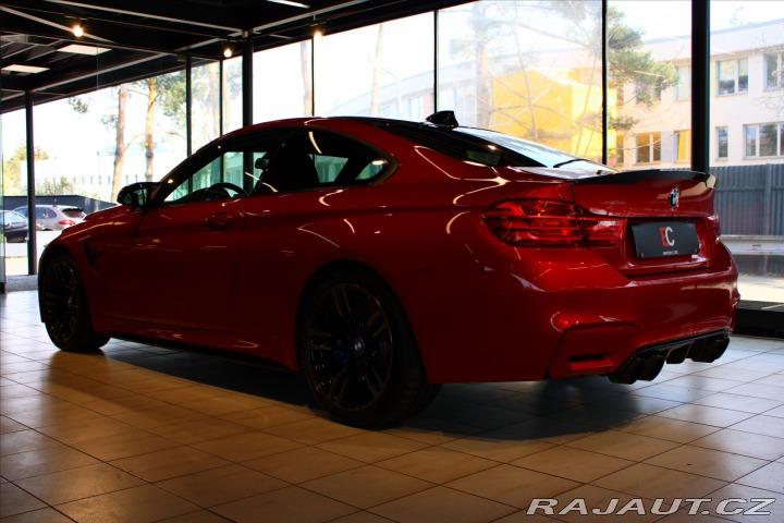 BMW M4 Coupe Remus / HUD / LED 2016
