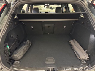 Volvo XC60 2,0 B5 AWD Plus Dark 1760 2025