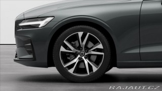 Volvo V60 2,0 B4 FWD Plus Dark 3456 2024