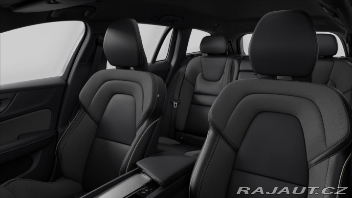 Volvo V60 2,0 B4 FWD Plus Dark 4321 2024