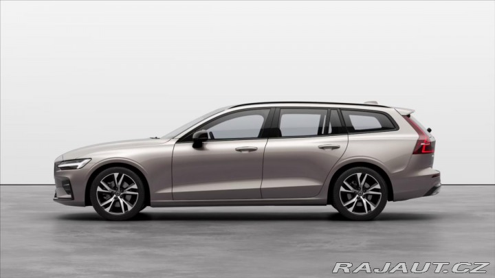 Volvo V60 2,0 B4 FWD Plus Dark 4321 2024