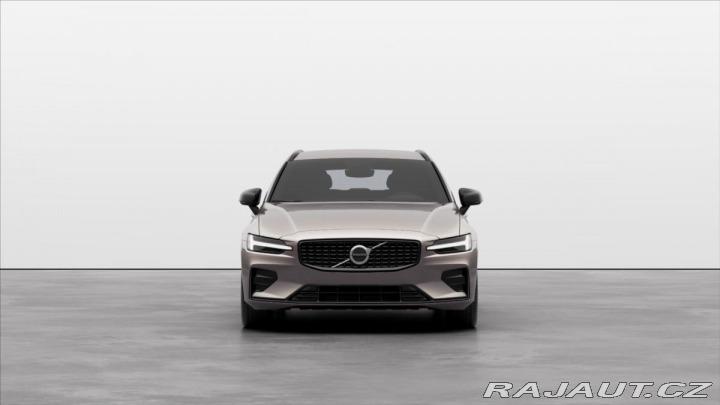 Volvo V60 2,0 B4 FWD Plus Dark 4321 2024