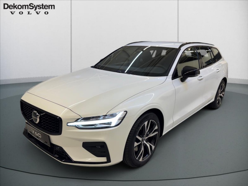 Volvo V60 2,0 B4 FWD Plus Dark 6734