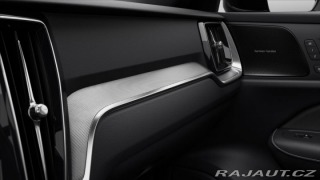 Volvo V60 2,0 B4 FWD Plus Dark 6789 2024