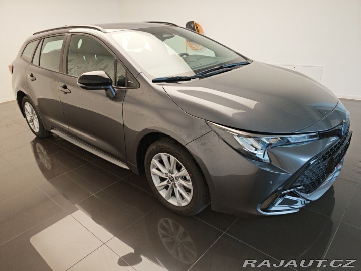 Toyota Corolla 1,8 Hybrid e-CVT TS Comfo 2025