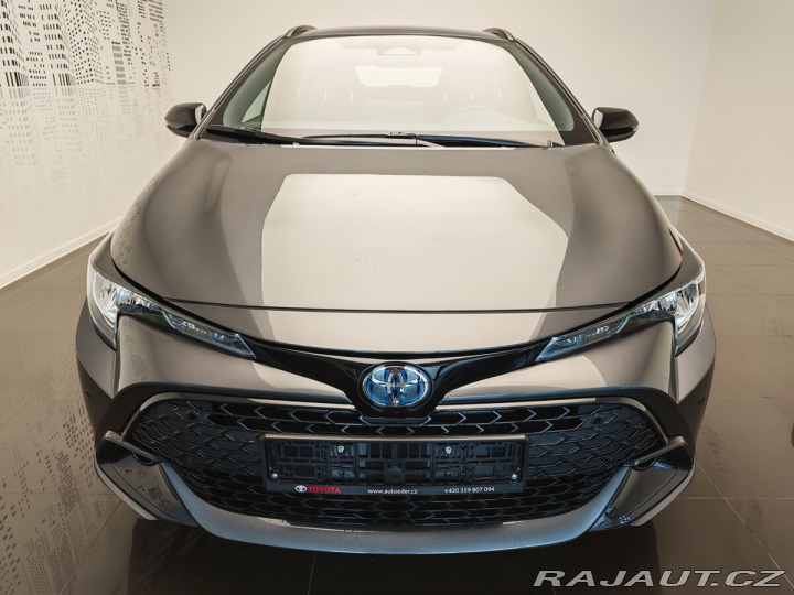 Toyota Corolla 1,8 Hybrid e-CVT TS Comfo 2025