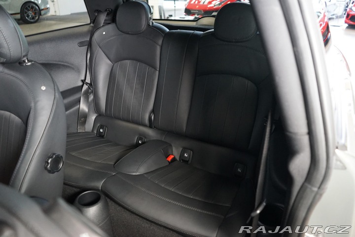 Mini Cooper SE 135kW CarPlay Navi LED 2021