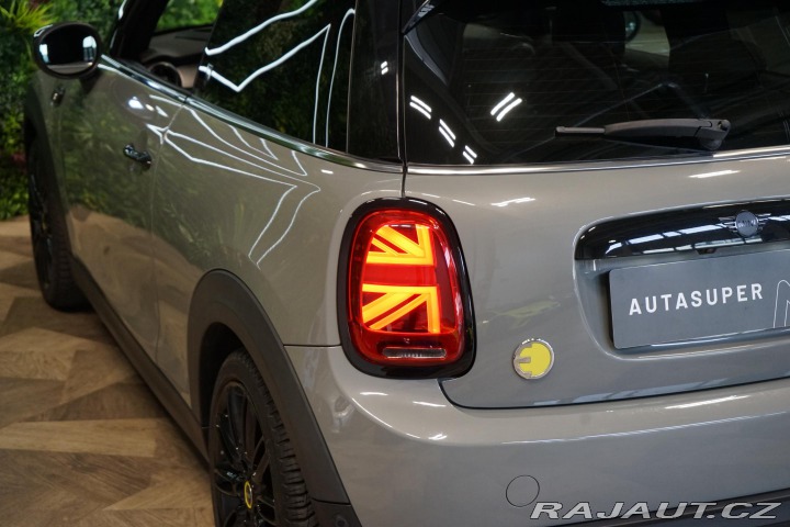 Mini Cooper SE 135kW CarPlay Navi LED 2021