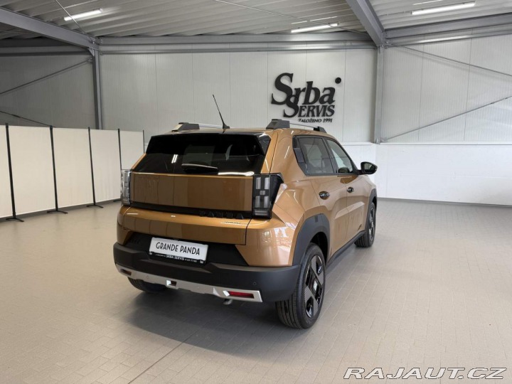 Fiat Ostatní modely Grande Panda La Prima 1.2 Turbo Hybrid 2025