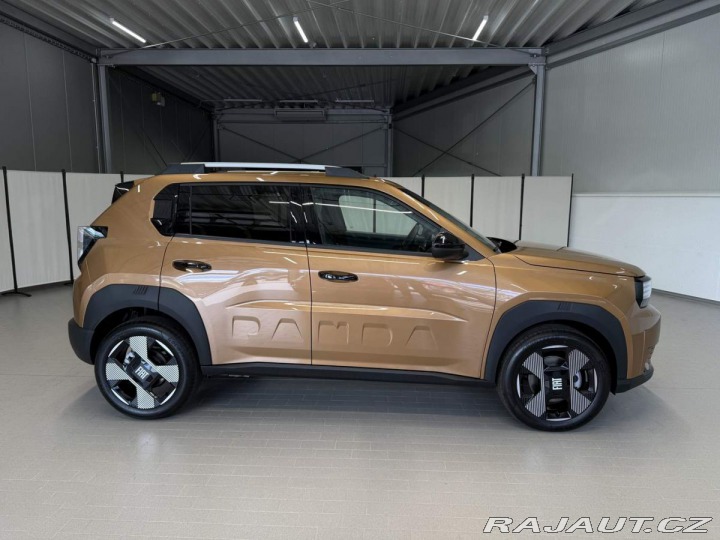Fiat Ostatní modely Grande Panda La Prima 1.2 Turbo Hybrid 2025