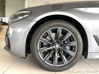 BMW 5 530d xDrive*M-SPORT*LED*H 2018
