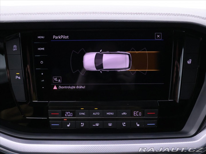 Volkswagen Touareg 3,0 TDI V6 R-line CZ DPH 2019
