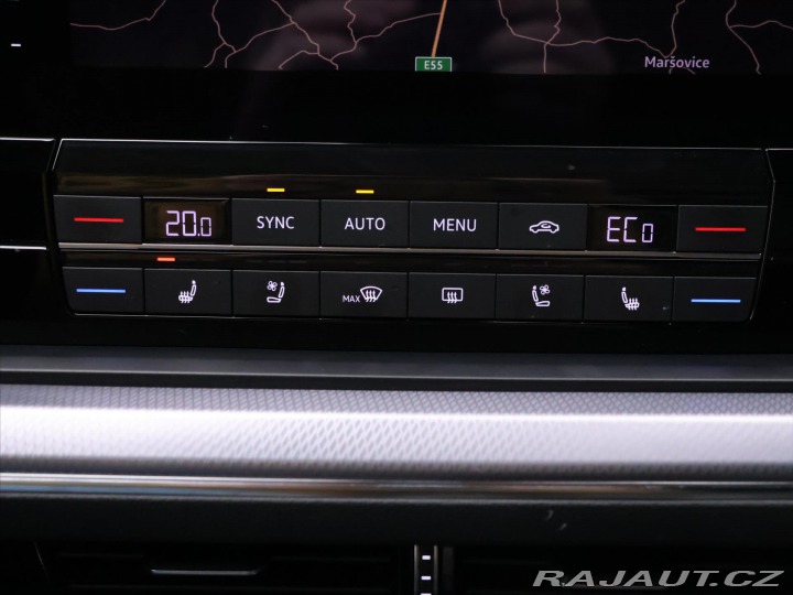Volkswagen Touareg 3,0 TDI V6 R-line CZ DPH 2019