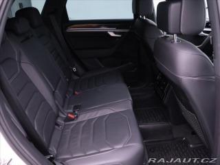 Volkswagen Touareg 3,0 TDI V6 R-line CZ DPH 2019