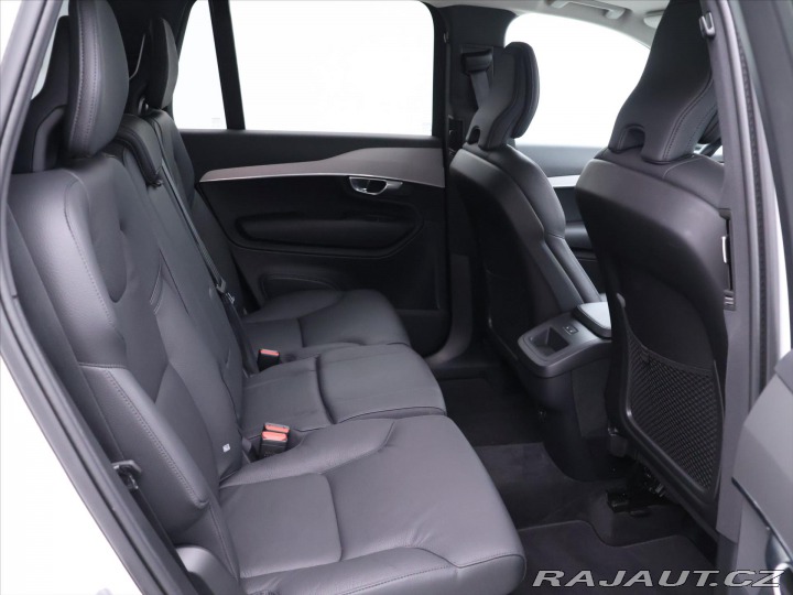 Volvo XC90 2,0 B5 173kW AWD CZ 1.Maj 2023