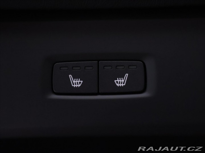 Volvo XC90 2,0 B5 173kW AWD CZ 1.Maj 2023