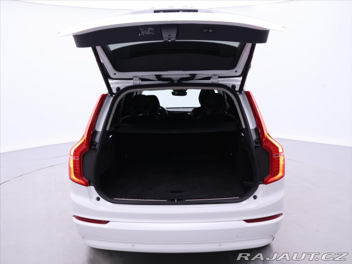 Volvo XC90 2,0 B5 173kW AWD CZ 1.Maj 2023