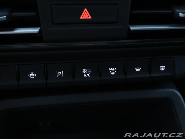 Ford Tourneo Connect 1,5 EcoBoost 84kW Titaniu 2022