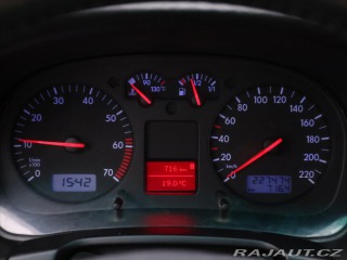 Volkswagen Golf 1,4 i 55kW Generation STK 2000