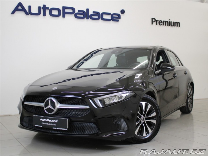Mercedes-Benz A 2,0 180D AT Kam. 20 450km 2022